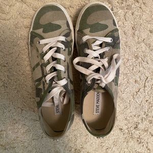 Camo Steve Madden sneakers